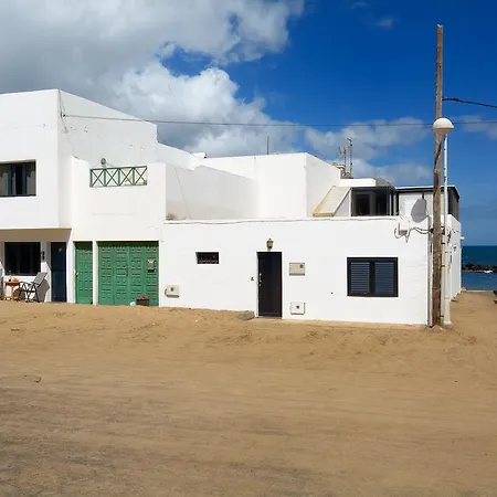 Sol Lanzarote 法马拉