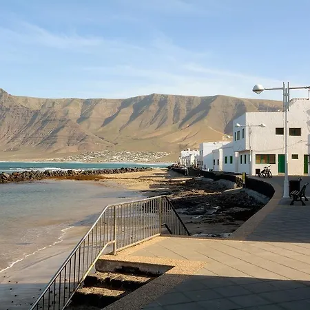 Sol Lanzarote 法马拉